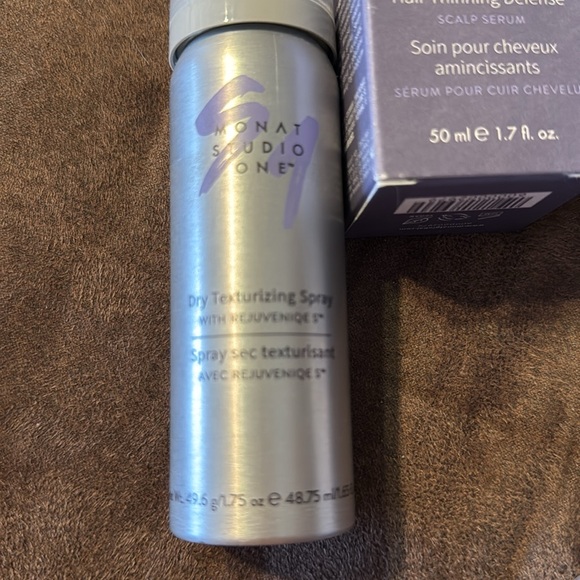 Monat Brush set, IR Clinical Serum and Dry Texturizing Spray Bundle - Picture 2 of 4